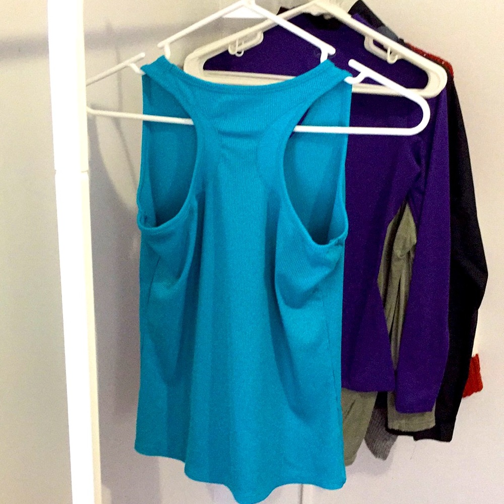 Tank top - Picture 3 of 3